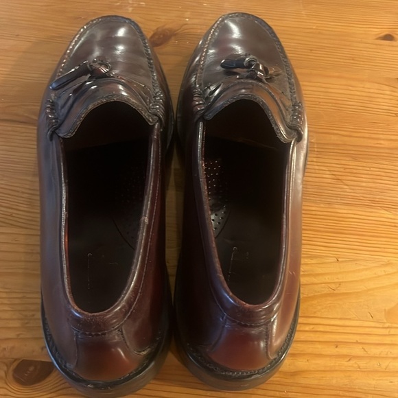 VTG HANOVER Men's leather Burgundy Tassel Loafers Slip Ons Size 11 D/B USA - Picture 3 of 12